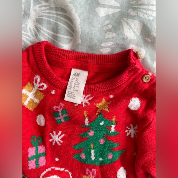 Fine Knit Cotton Sweater - Picture 2 of 3